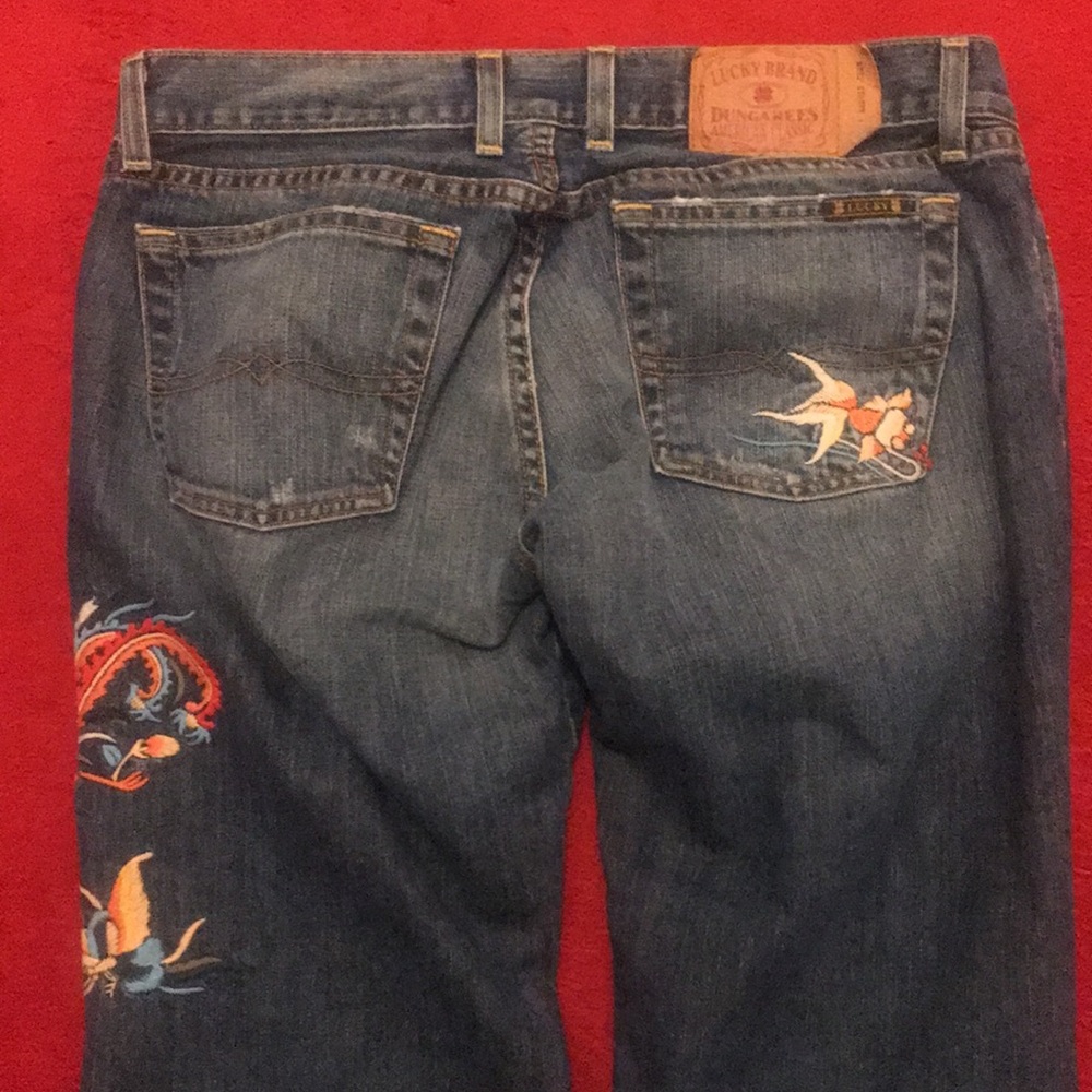 Closet Clean Out - Picture 5 of 7